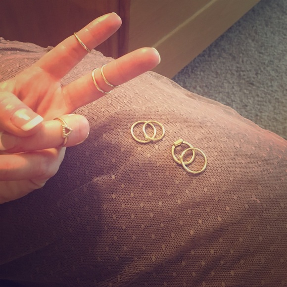 Dope Stackable Rings 💍💅🏼 - Picture 2 of 4