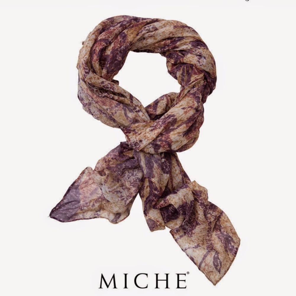 Miche Maria Scarf NWT