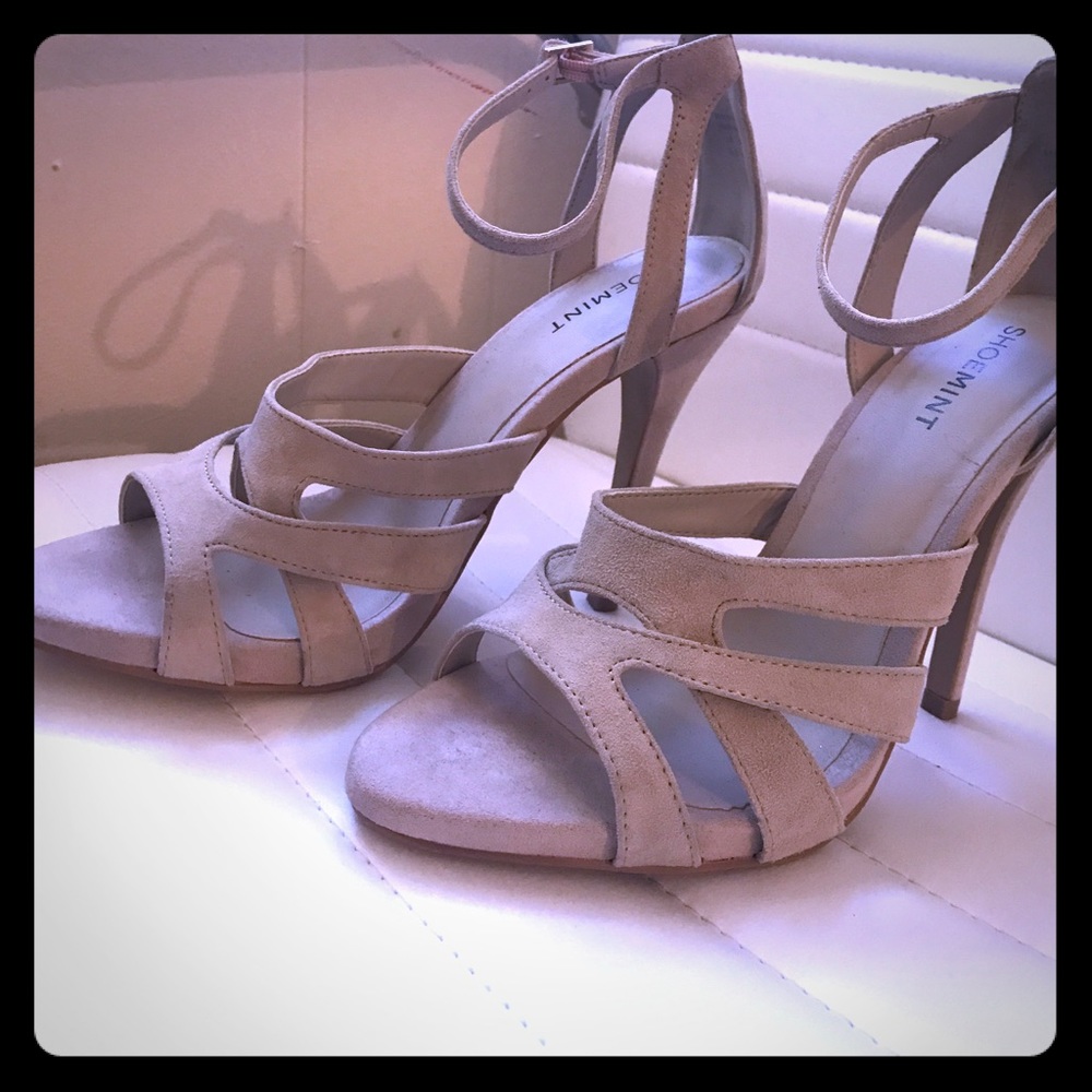 Rose-Cream colored heels