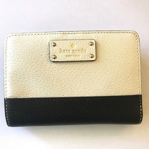Kate Spade Two-Tone Wallet--Bone & Black