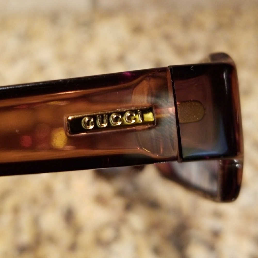 [GUCCI] SUNGLASSES!