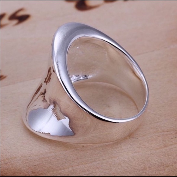 Bold Sterling Silver Thumb Ring - Picture 2 of 6
