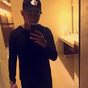 Meet your Posher, Mark