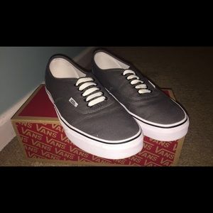 pweter/black vans womens 11 mens 9.5