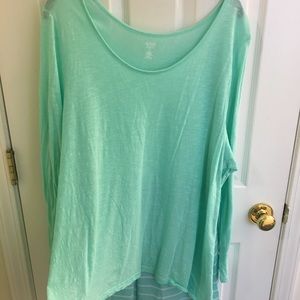 Size 2X long sleeve mint green shirt