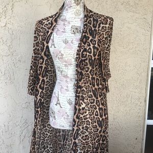Cover up leopard duster