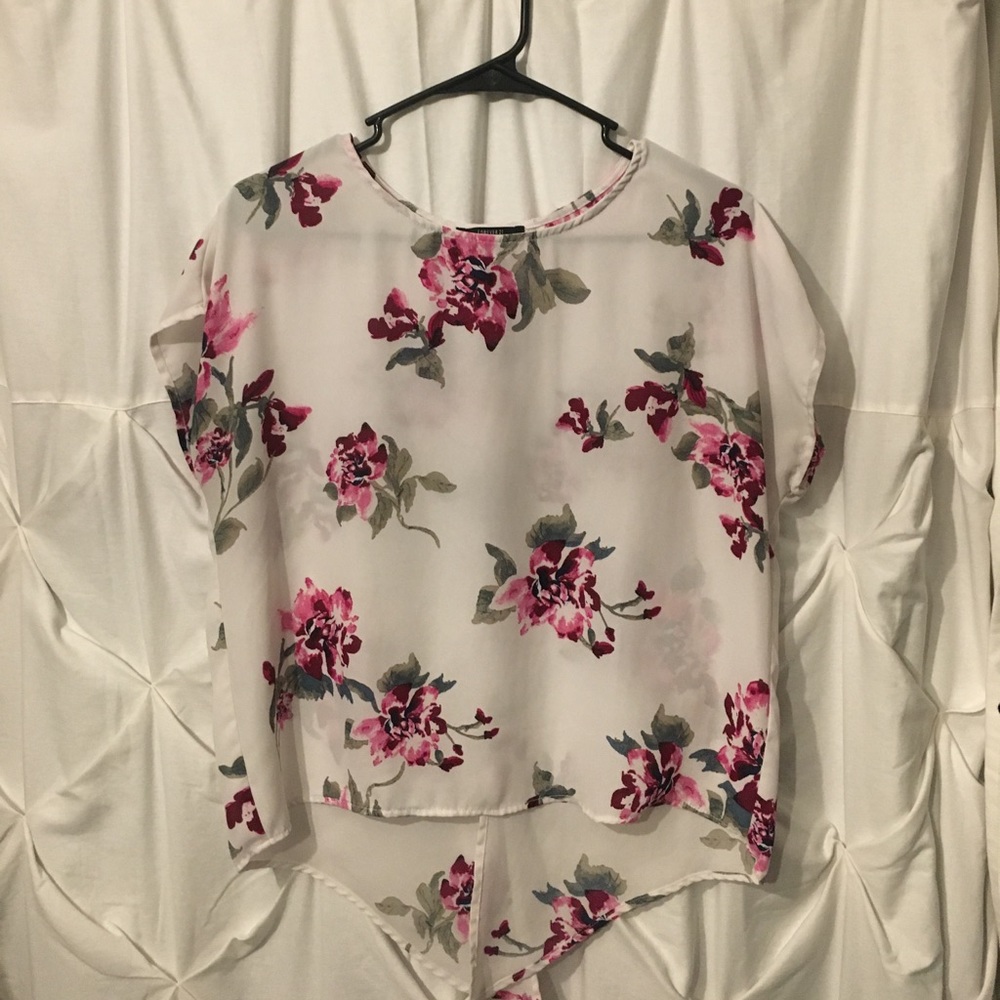 Floral slit back Top