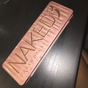 Used Urban Decay Naked 3 Palette 🎨