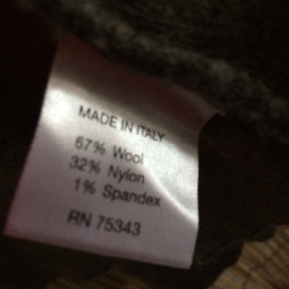 💯 Authentic Wool Sweater/Jacket - Picture 7 of 8