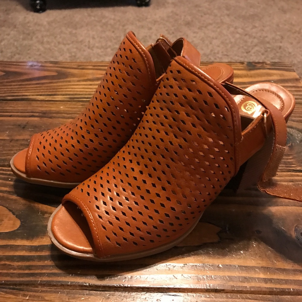 Brown wedge heels