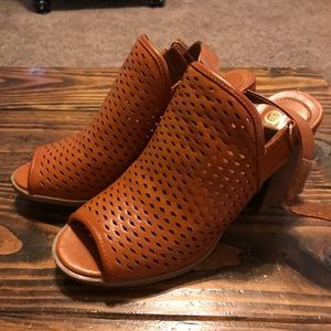 Brown wedge heels