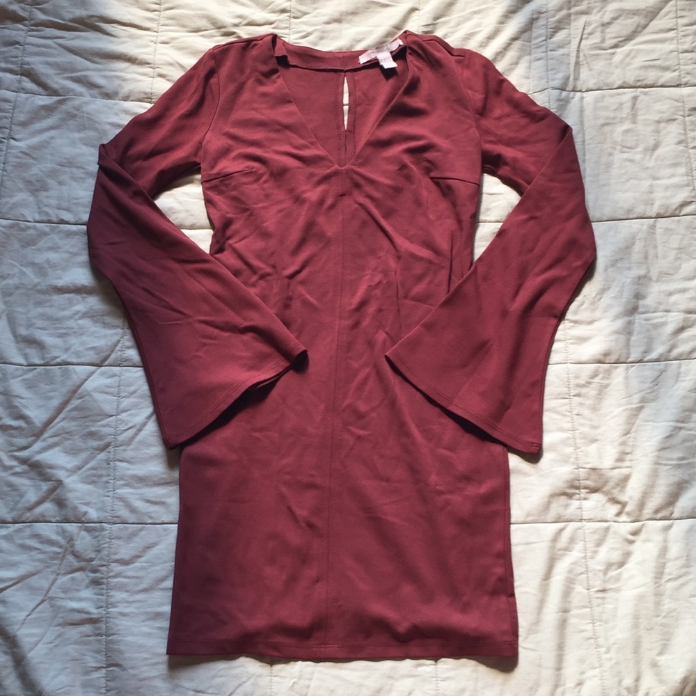 🌠2/$15 Forever 21 Dress with Bell Sleeves