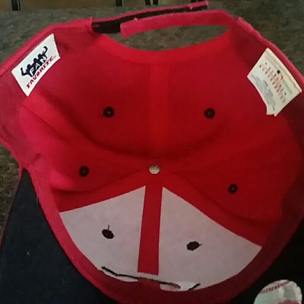 Cincinnati Reds cap - Picture 3 of 3