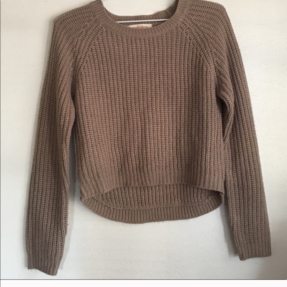 Cropped Sweater Top