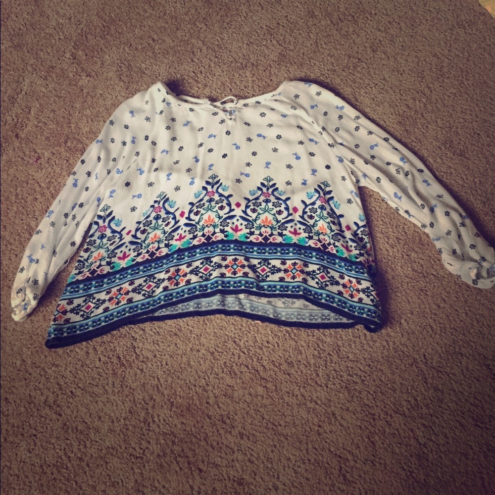 White sheer flower detail design boho top