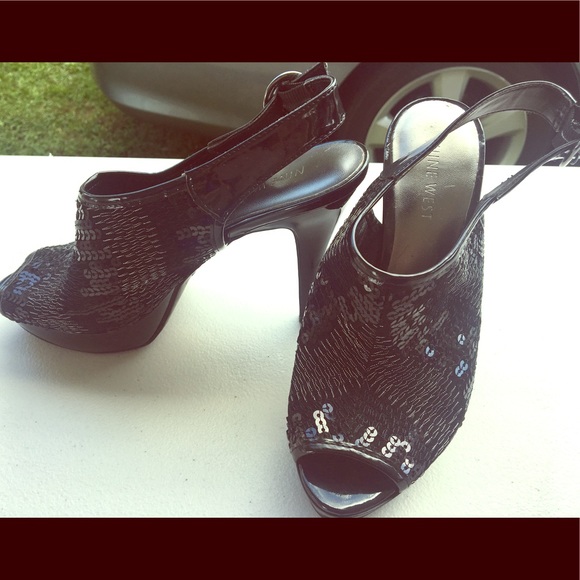 Sequined black Nine West heels 👠 - Picture 1 of 3