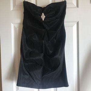 Black formal even dress