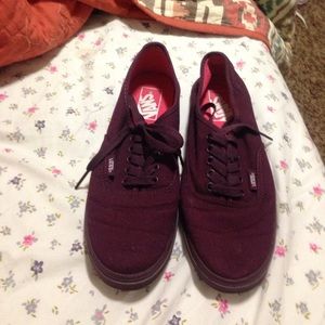 Vans low sidewalk authentics