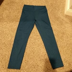 7/8th length fabletics leggings