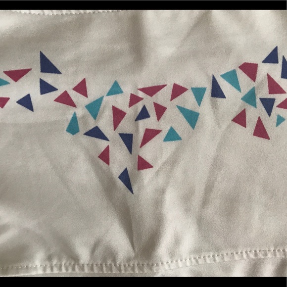 Girls Activewear Top - Picture 2 of 4