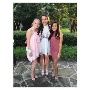 Meet your Posher, Alyssa