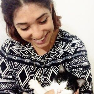 Meet your Posher, Nada