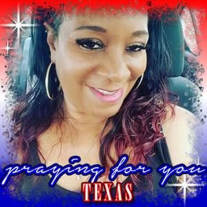 Meet your Posher, Lizzie