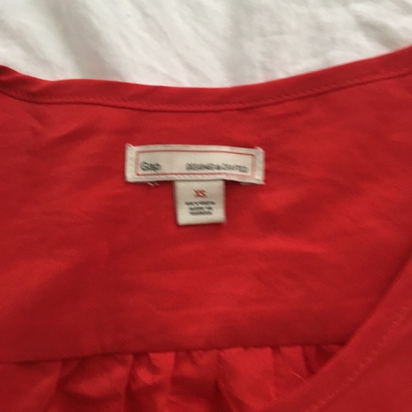 GAP Blouse - Picture 2 of 2