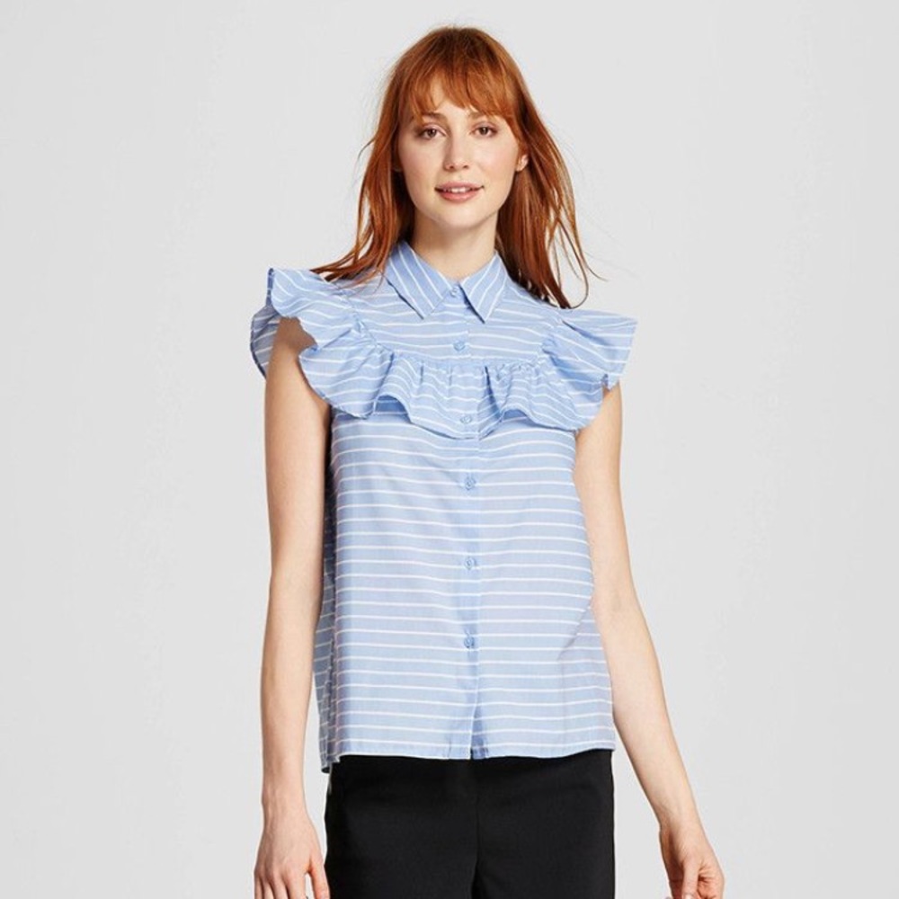 Who what wear (for target) ruffled shirt / small