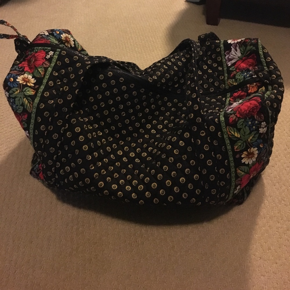 Large Vera Bradley duffle