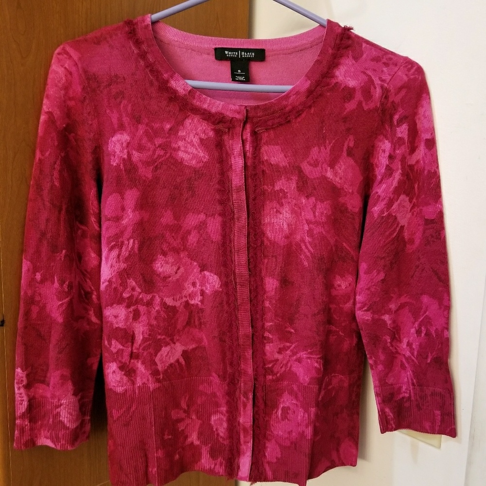 WHBM Ladies crop sweater