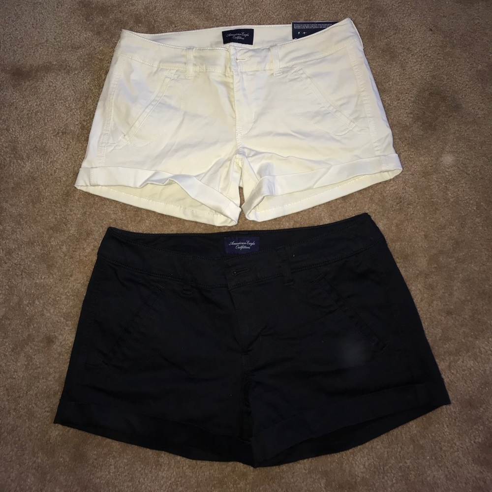 American Eagle Midi Shorts - Cream and Black NWT