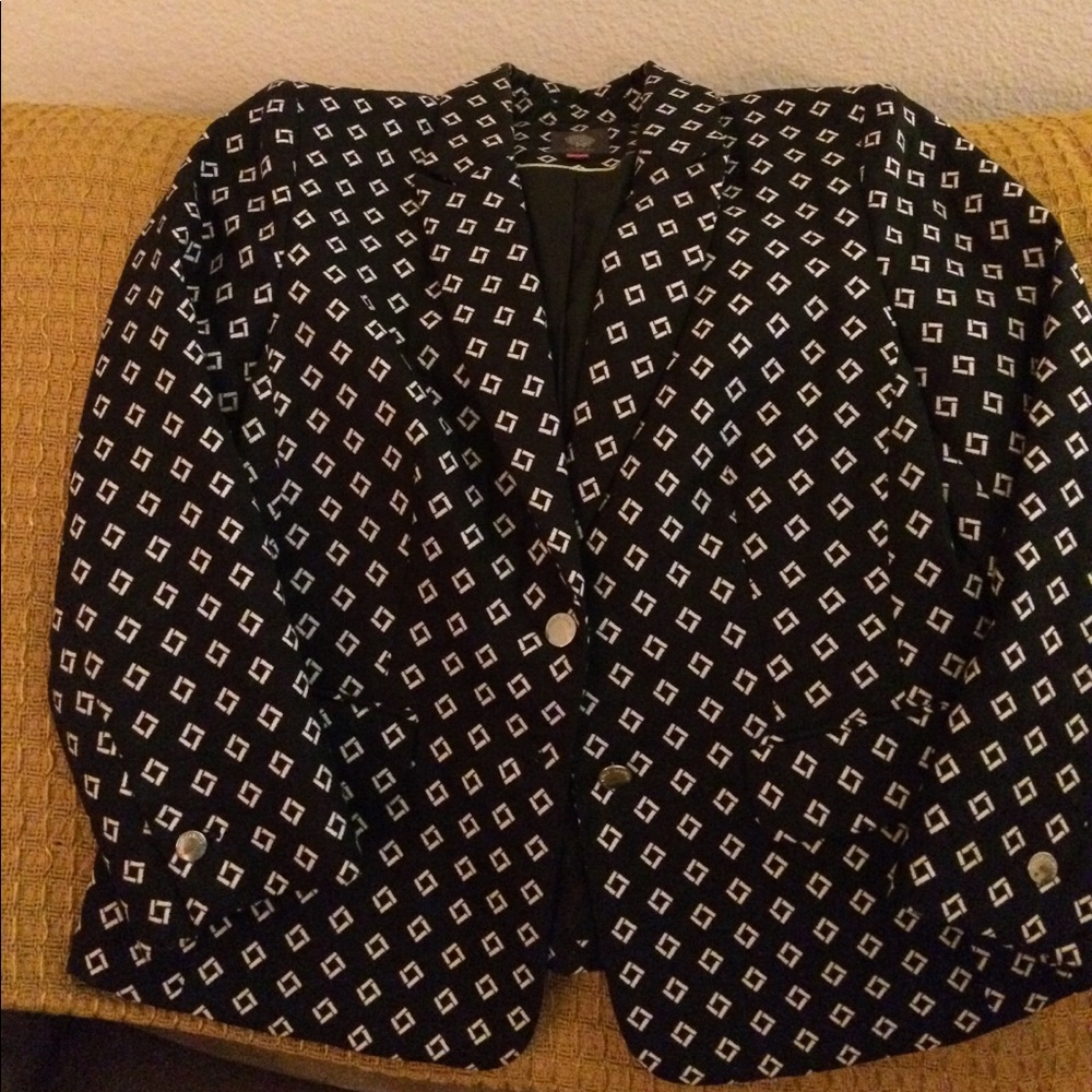 Short jacket black & white
