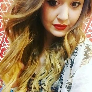 Meet your Posher, Megan