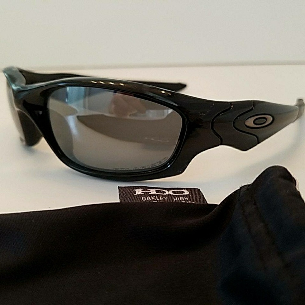 Oakley straight jacket sunglasses