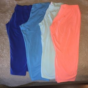 4 pairs of leggings