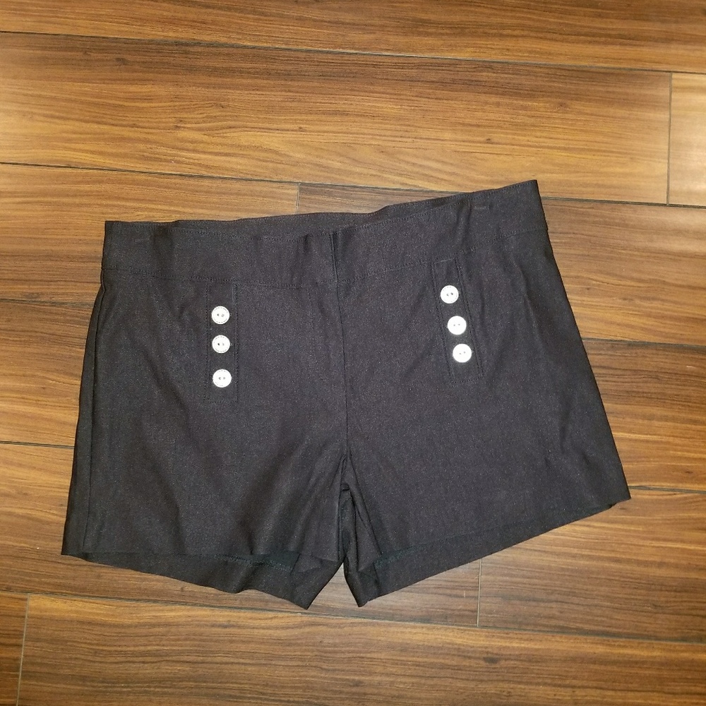 New Black Sailor Shorts