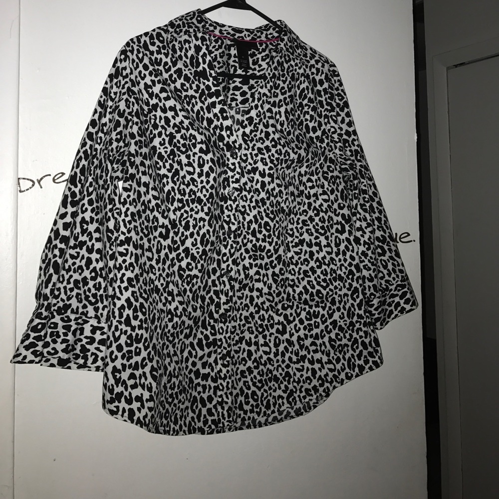 Lane Bryant Leopard button down