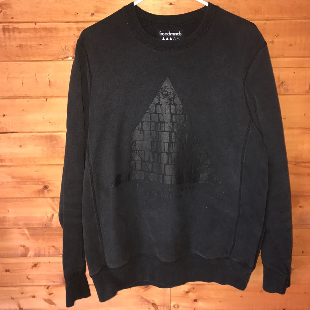 Freedminds black pyramid sweatshirt M Streetwear