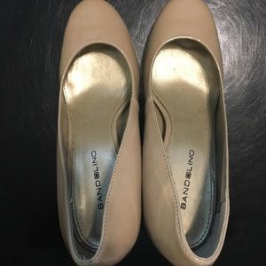 Size 8W nude heels