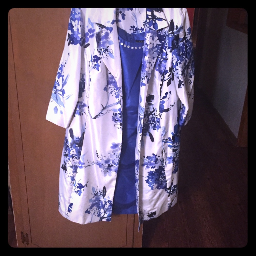 Jacket dress, women size 20w, royal blue and white