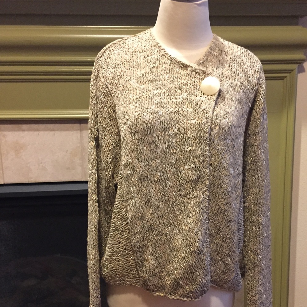 Pour Toi button front earth tone sweater. Medium.