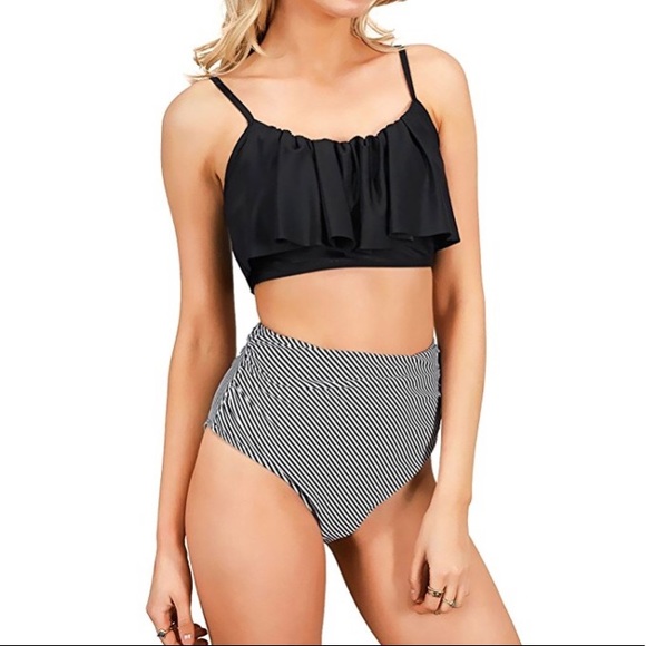 💕Sexy & Modest Bikini in Black & White💕 - Picture 2 of 8