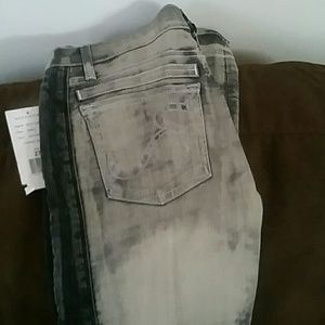 Rock & Republic Jeans