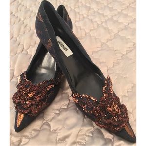 Navy copper/rose gold brocade kitten heels w/suede Navy copper/rose gold brocade kitten heels w/suede