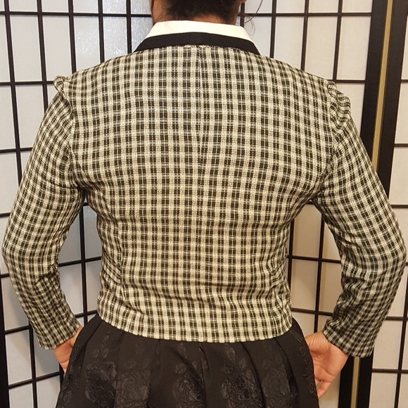 Vintage Petite Perceptions by Irene B - Picture 2 of 6