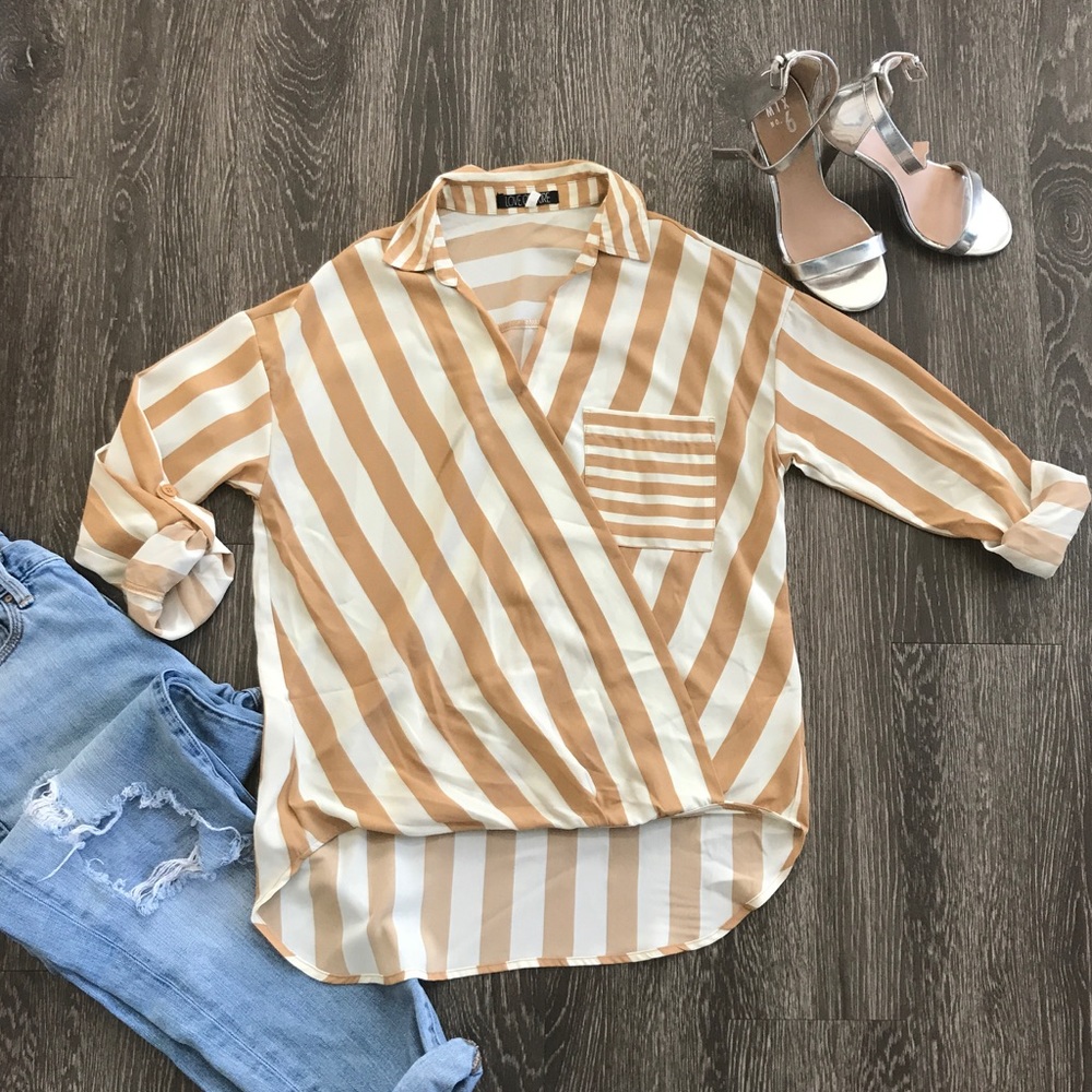 🍂🍁STRIPED TUCKED ▫️ HIGH-LOW HEM blouse 🍁