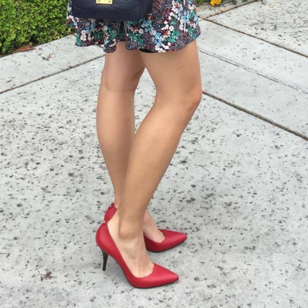 Michael Kors Flex Mid Pump in Scarlet Size 8.5