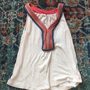 Akemi + Kin Tank top