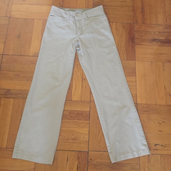 lee natural fit just below the waist